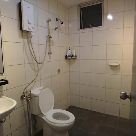 Jazz Homestay Residensi Seri Serindit Melaka Exterior photo